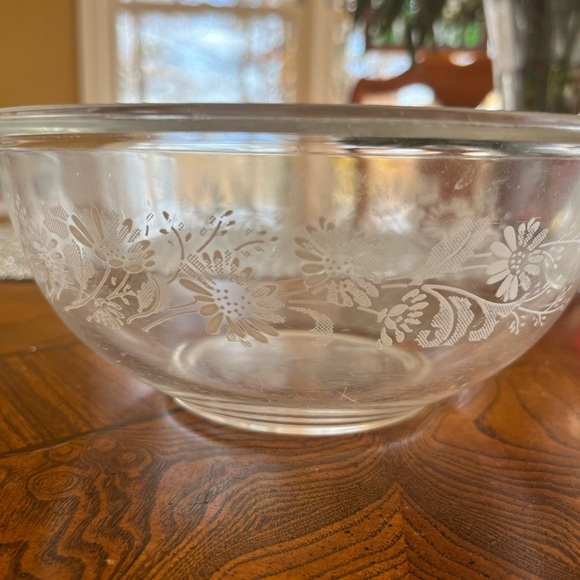 Vintage Pyrex Colonial Mist Daisy Floral Set of 3 Nesting Bowls Clear glass GUC - Picture 2 of 10